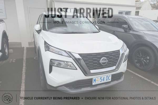 2024 Nissan X-TRAIL ST T33