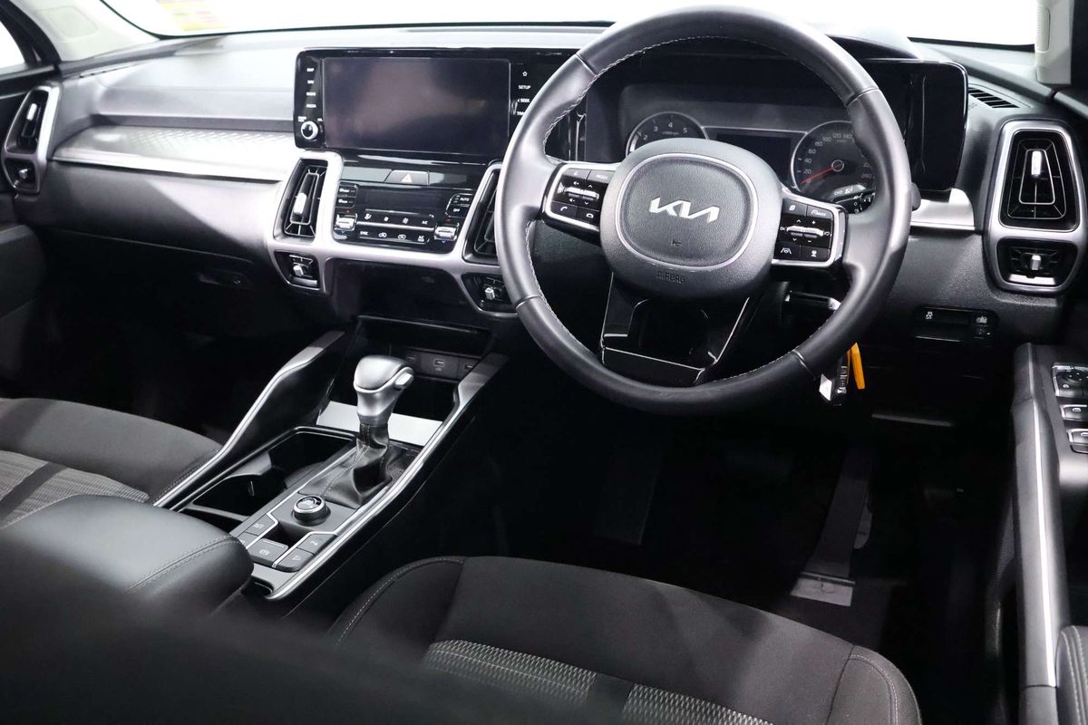 2023 Kia Sorento Sport MQ4