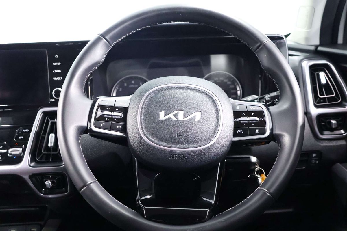 2023 Kia Sorento Sport MQ4