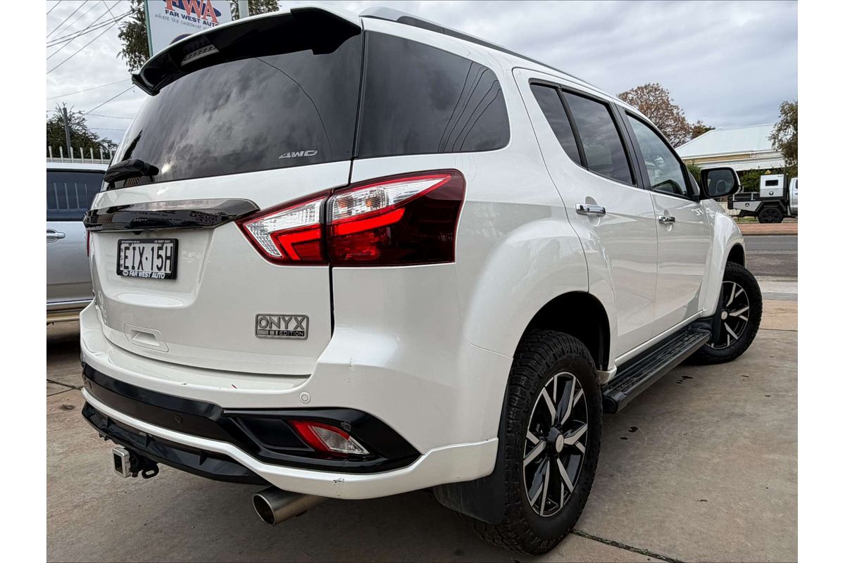 2020 Isuzu MU-X LS-T