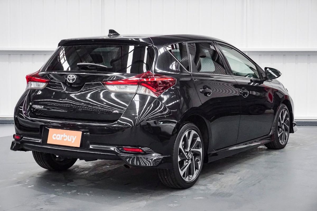 2017 Toyota Corolla ZR ZRE182R