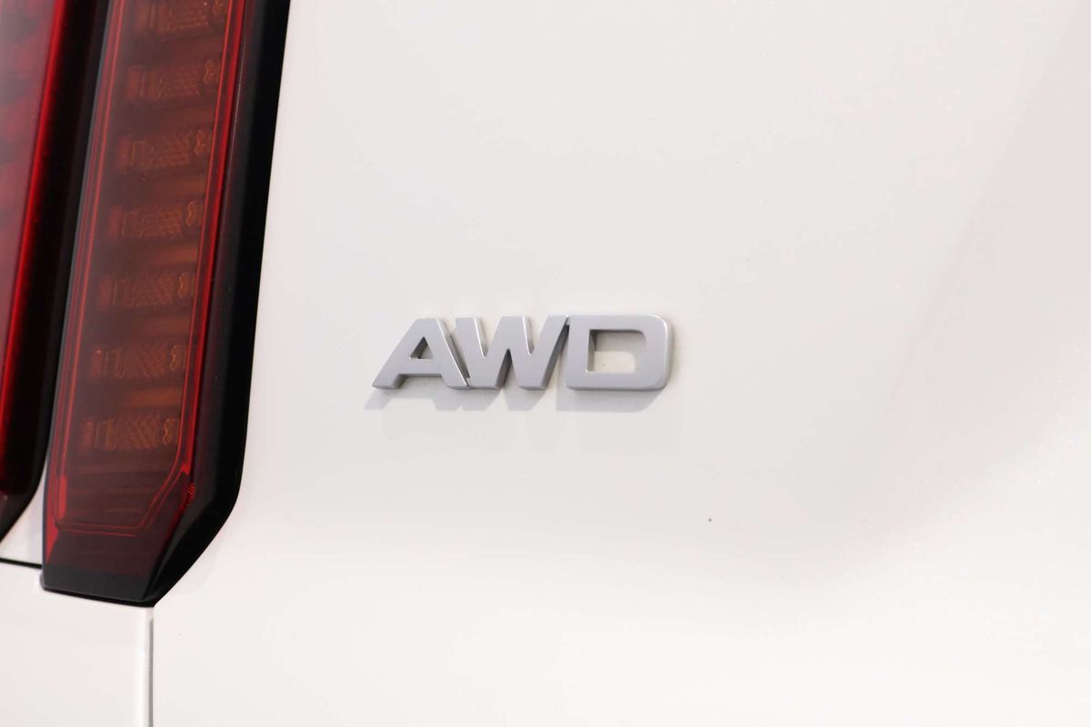 2022 Kia Sorento Sport MQ4