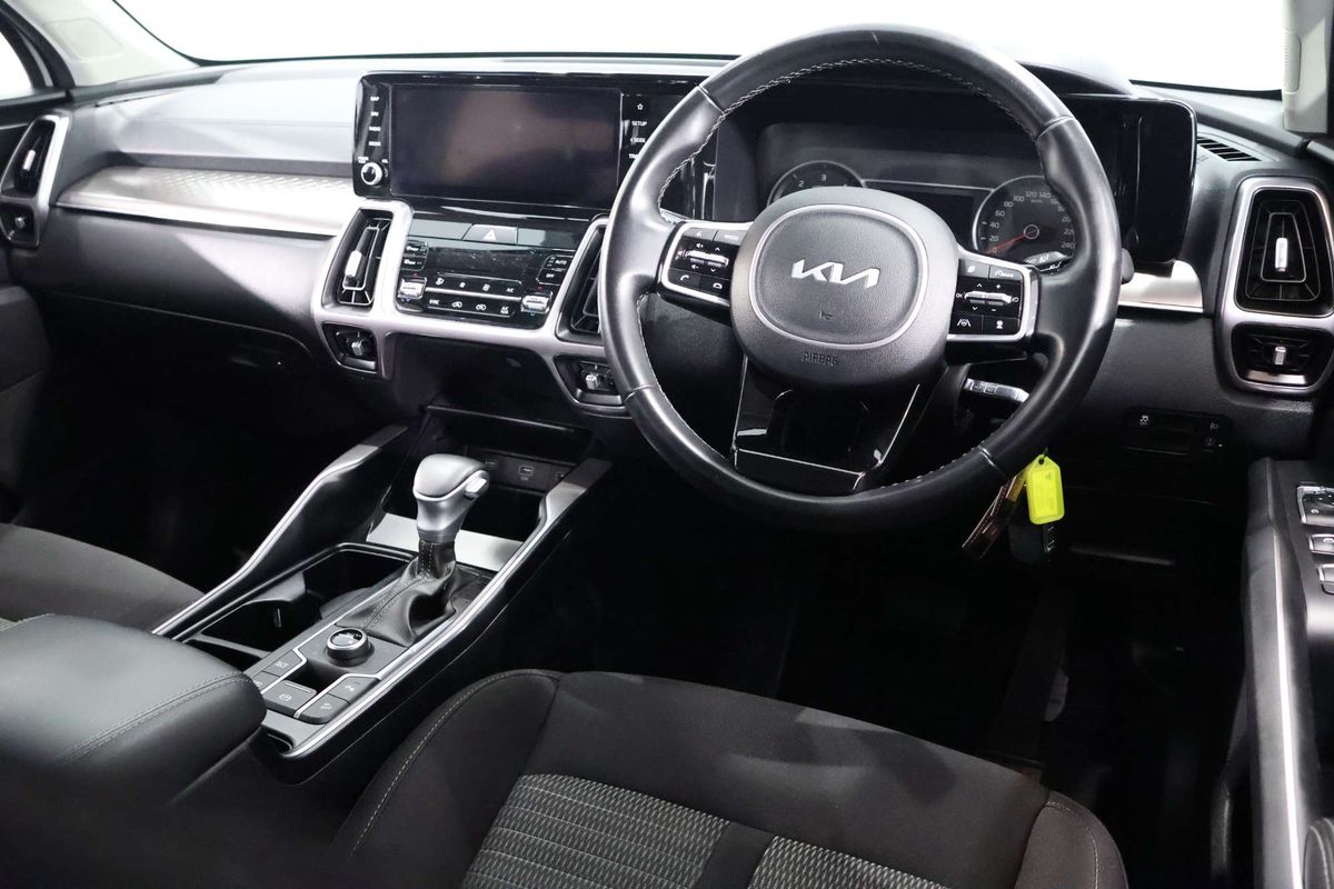 2022 Kia Sorento Sport MQ4