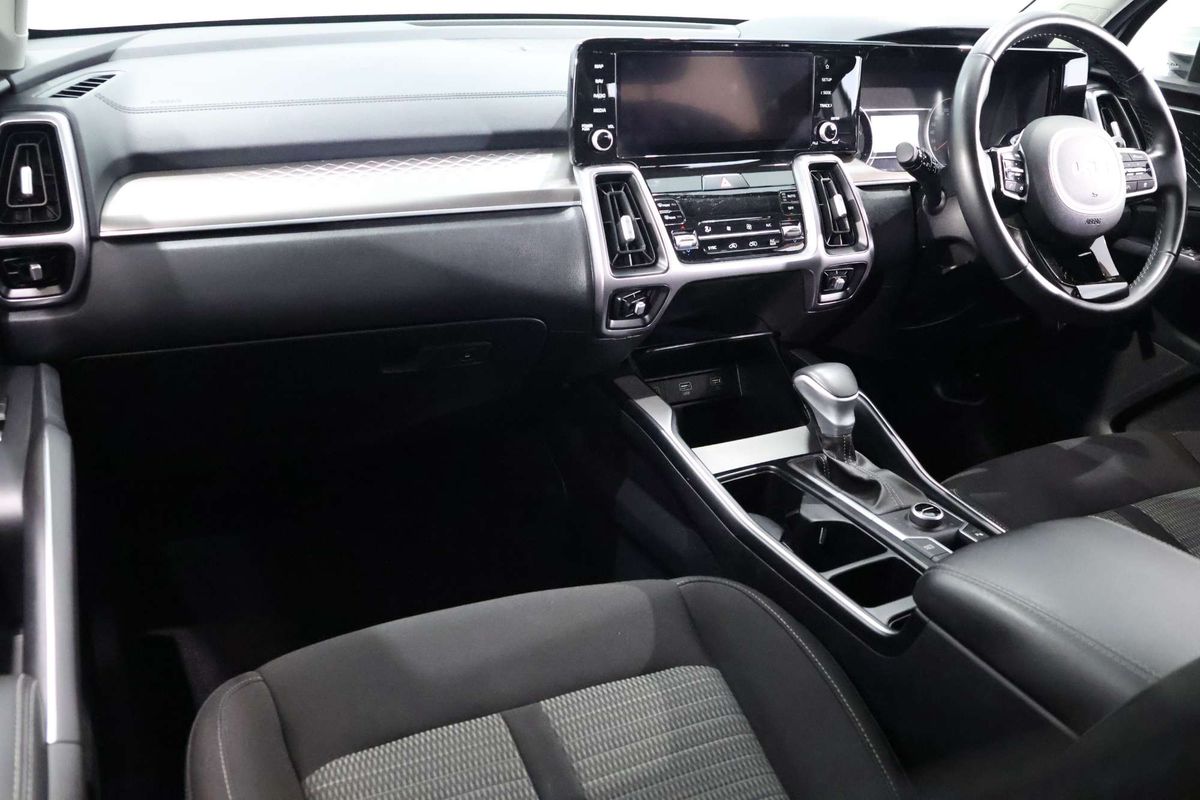 2022 Kia Sorento Sport MQ4