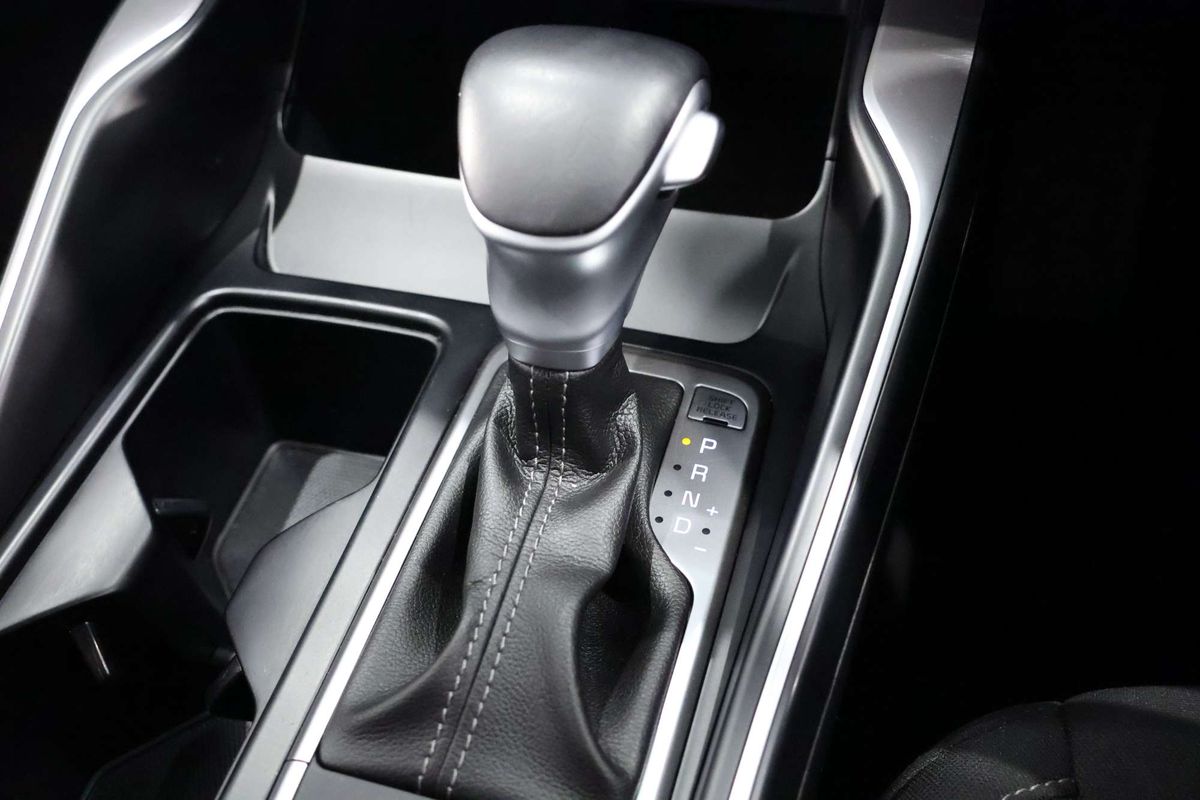 2022 Kia Sorento Sport MQ4