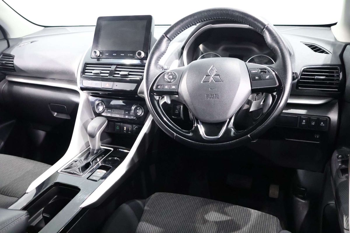 2023 Mitsubishi Eclipse Cross LS YB