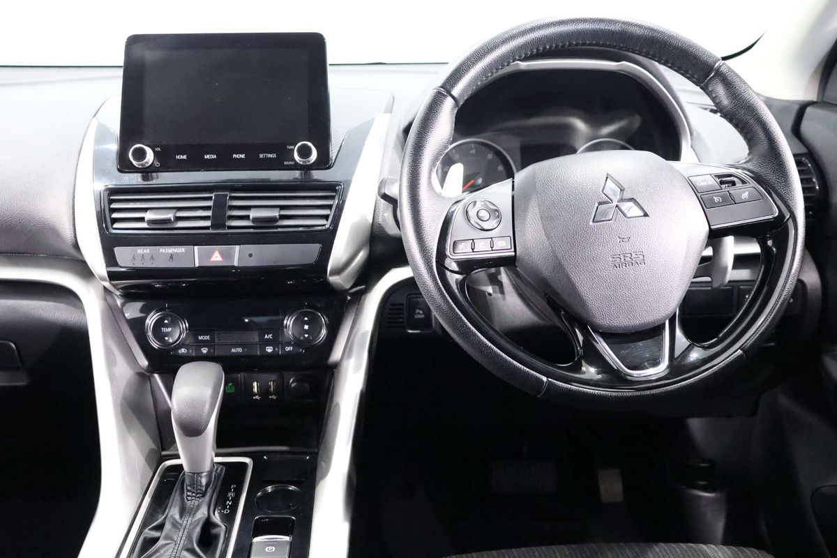 2023 Mitsubishi Eclipse Cross LS YB
