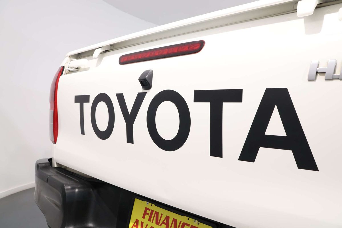 2022 Toyota Hilux Workmate TGN121R Rear Wheel Drive