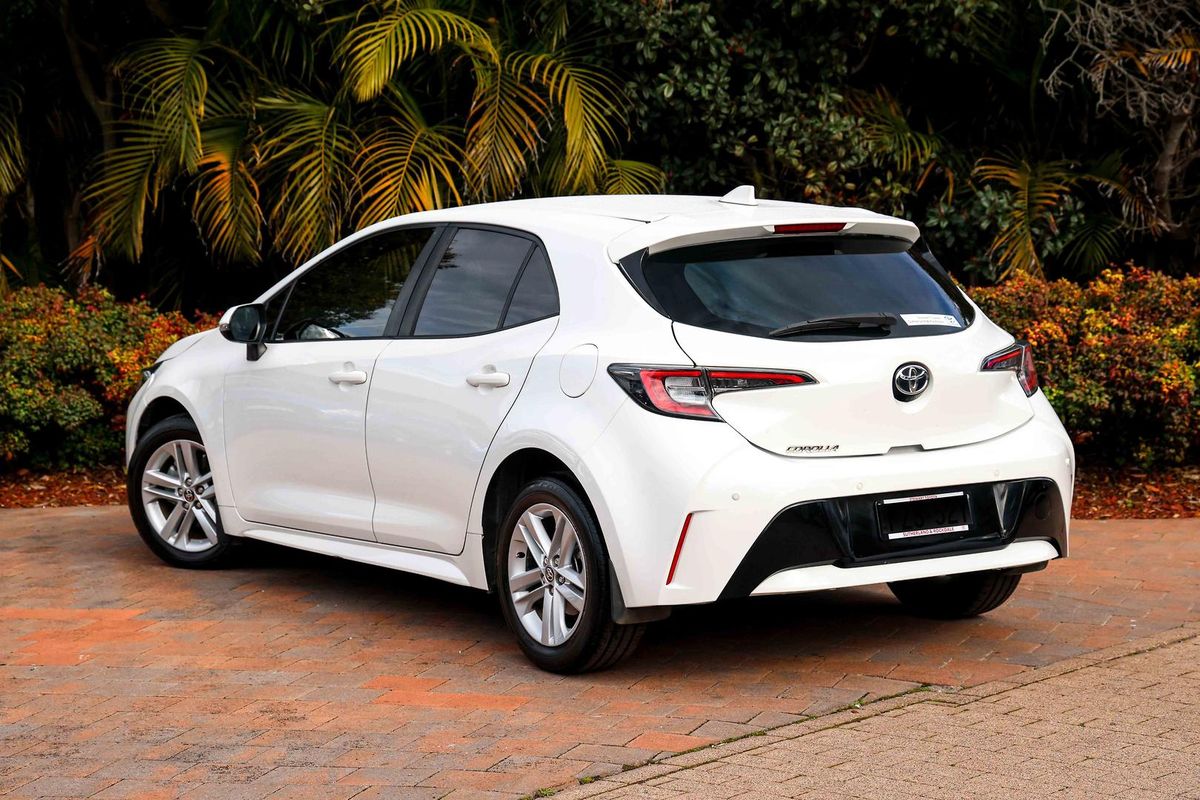 2019 Toyota Corolla Ascent Sport MZEA12R