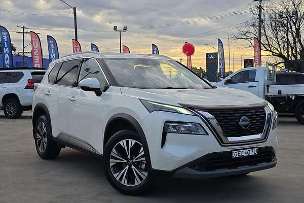 2022 Nissan X-TRAIL ST-L T32