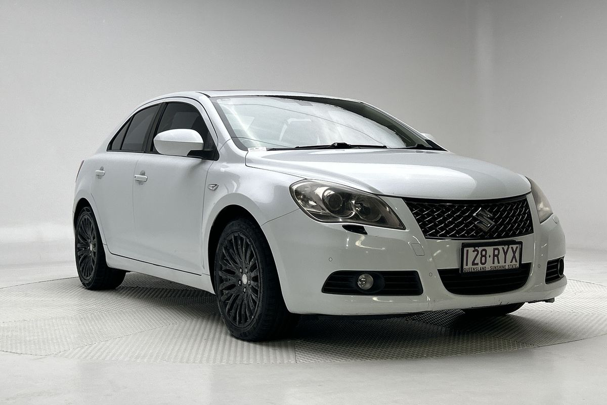 2011 Suzuki Kizashi Prestige FR