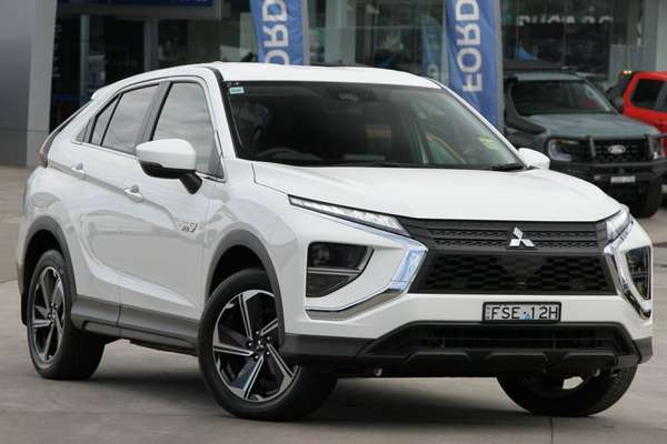 2024 Mitsubishi Eclipse Cross PHEV ES YB