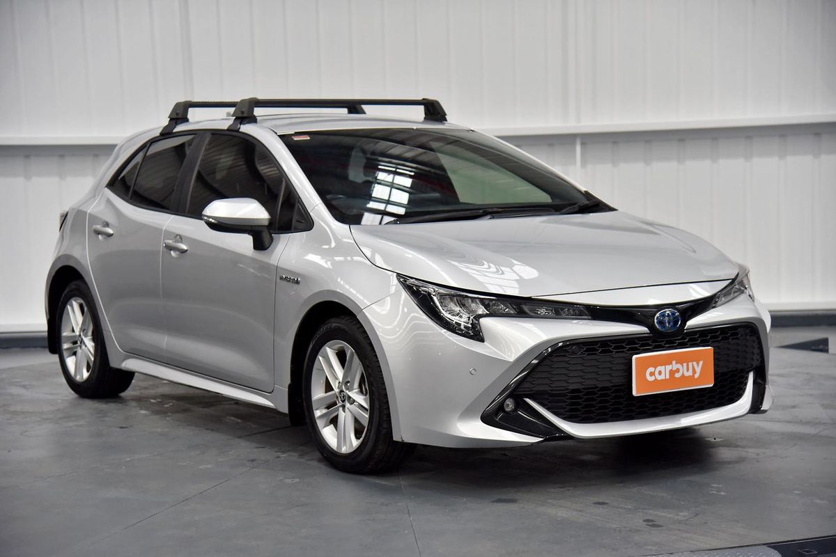 2020 Toyota Corolla SX Hybrid ZWE211R