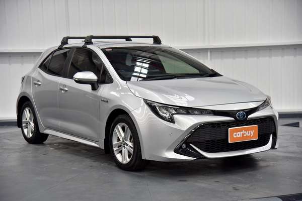 2020 Toyota Corolla SX Hybrid ZWE211R