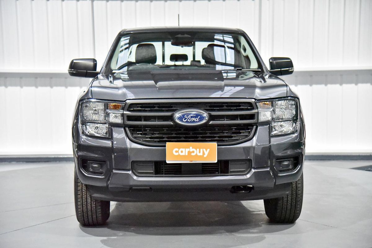 2025 Ford Ranger XL 4X4 2.0L
