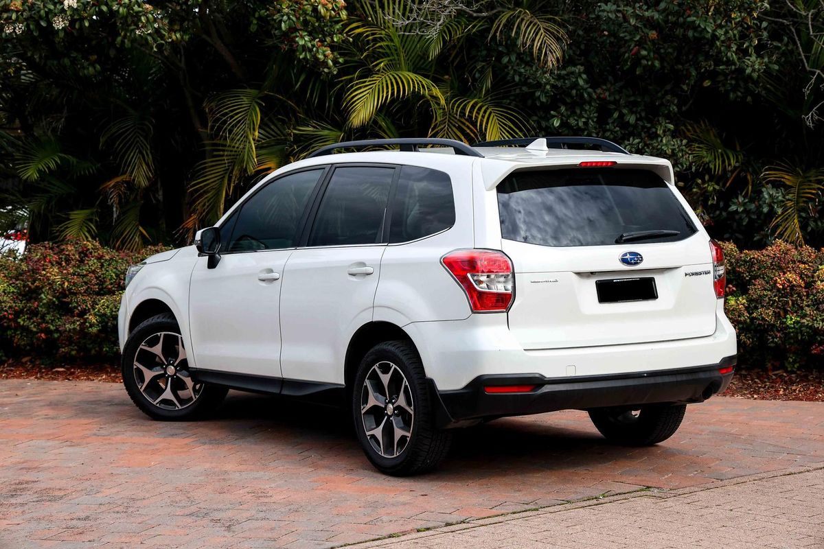 2015 Subaru Forester 2.5i-S S4