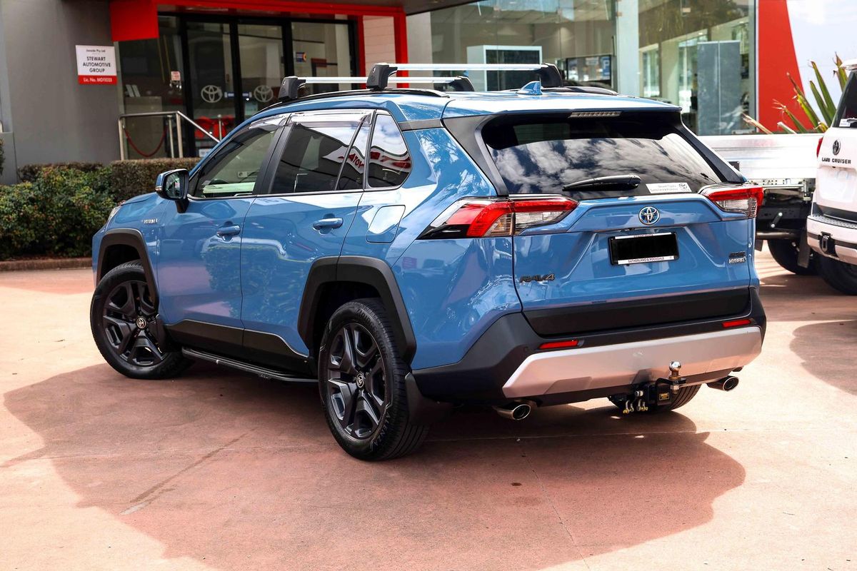 2022 Toyota RAV4 Edge AXAH54R