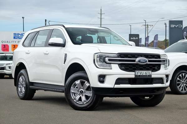 2025 Ford Everest Ambiente 2.0L