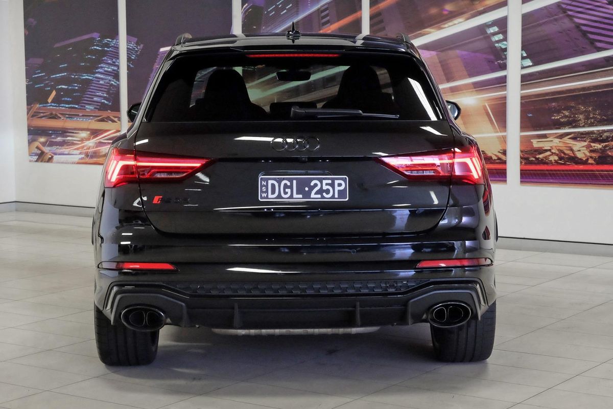 2021 Audi RS Q3 F3 image 5