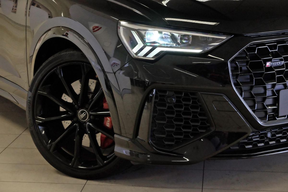 2021 Audi RS Q3 F3 image 6