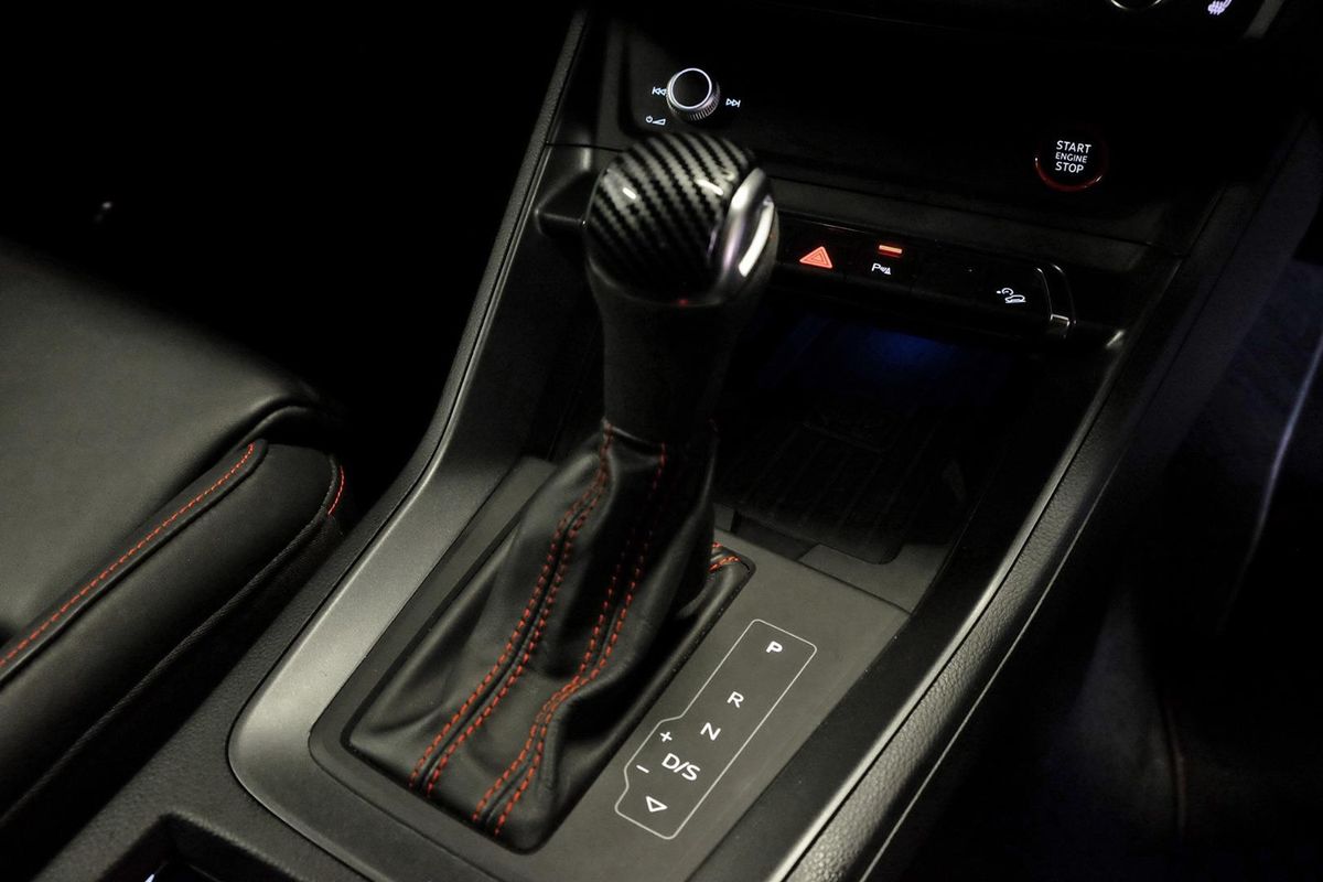 2021 Audi RS Q3 F3 image 11