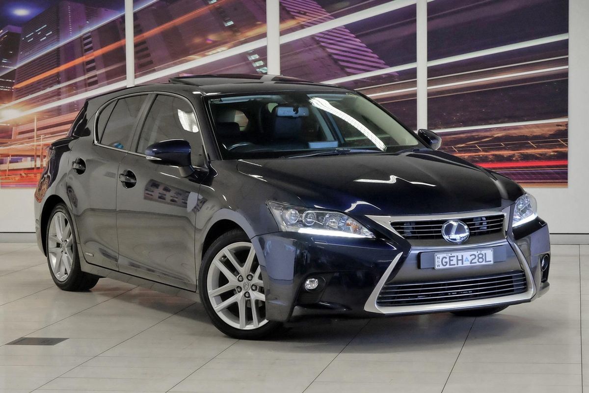 2016 Lexus CT CT200h Sports Luxury ZWA10R