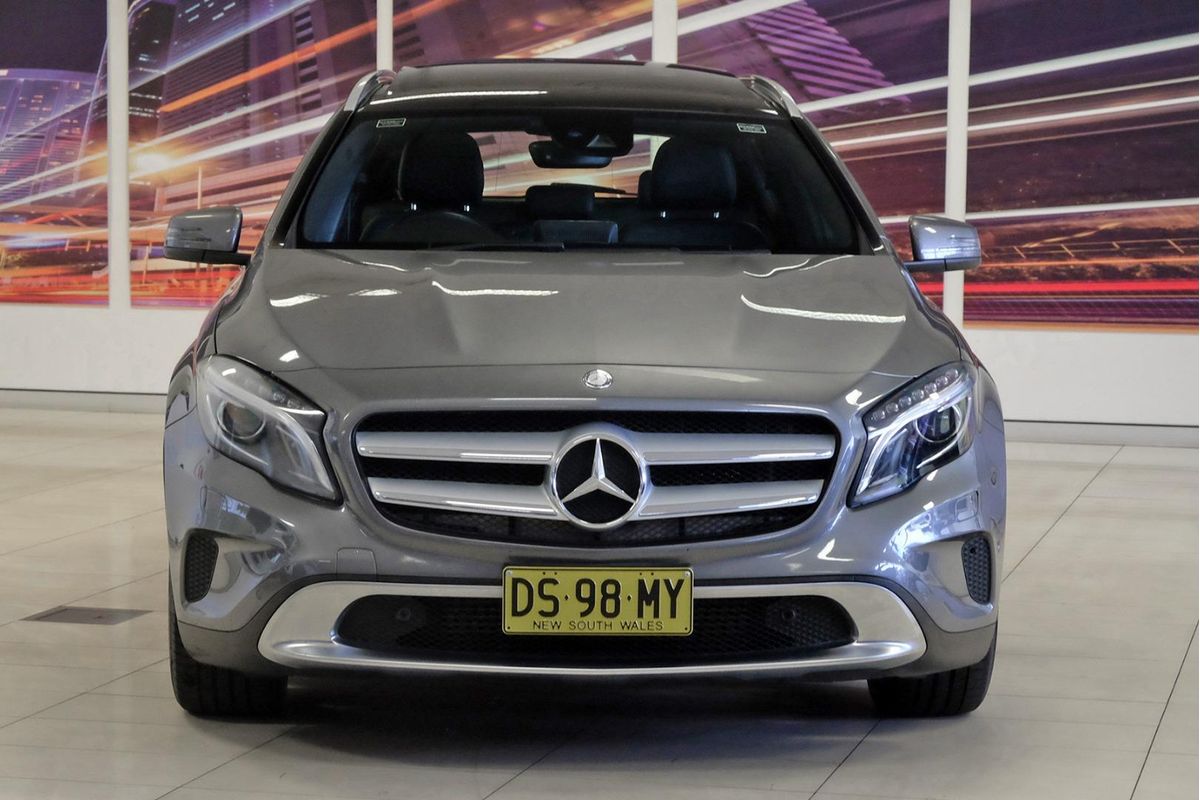 2016 Mercedes-Benz GLA-Class GLA250 X156 image 4
