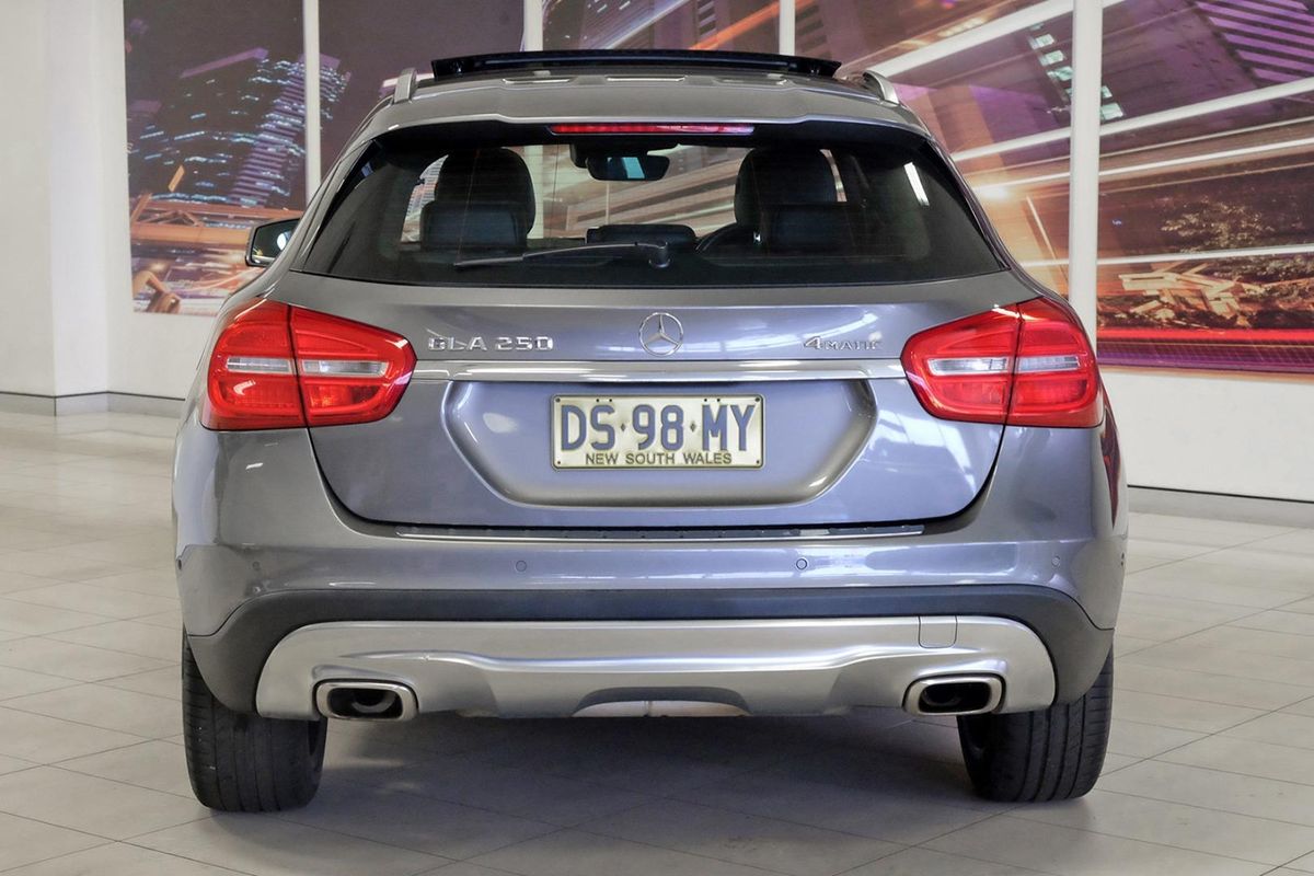 2016 Mercedes-Benz GLA-Class GLA250 X156 image 5