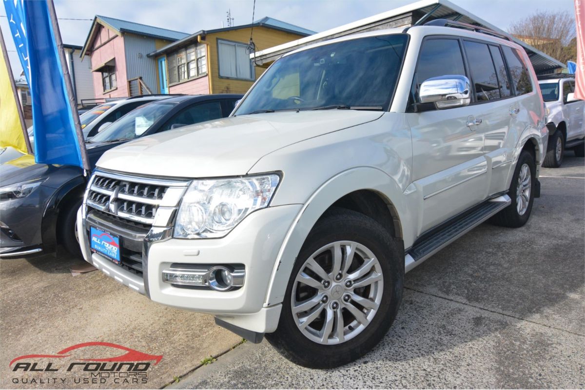 2017 Mitsubishi Pajero Exceed NX