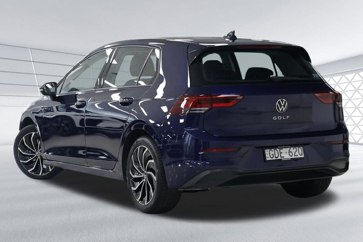 2022 Volkswagen Golf 110TSI Life 8