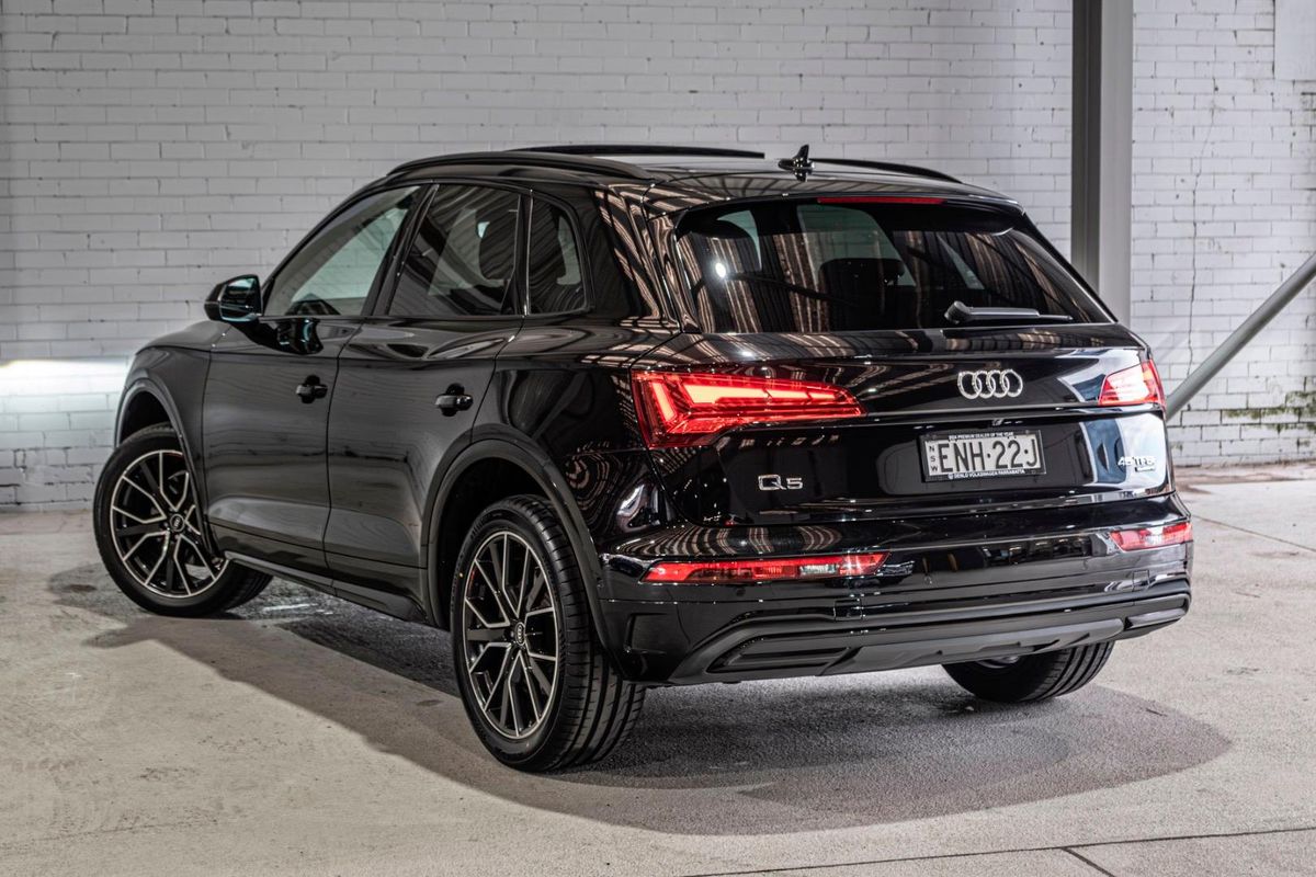 2021 Audi Q5 45 TFSI Sport FY