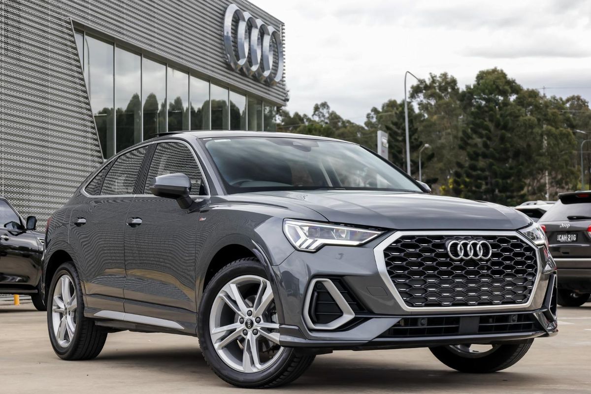 2023 Audi Q3 35 TFSI S line F3