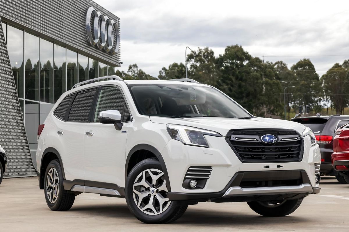 2022 Subaru Forester Hybrid L S5