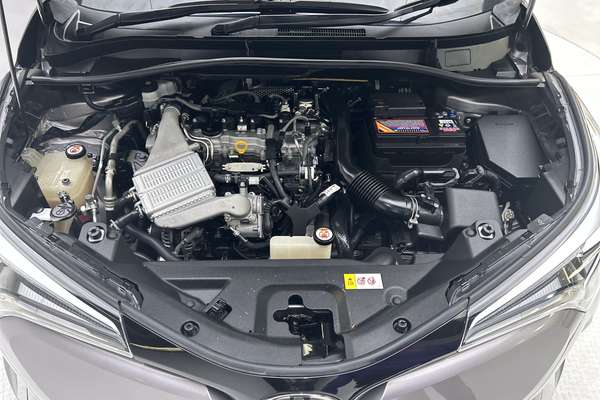 2018 Toyota C-HR Koba NGX50R thumb-10