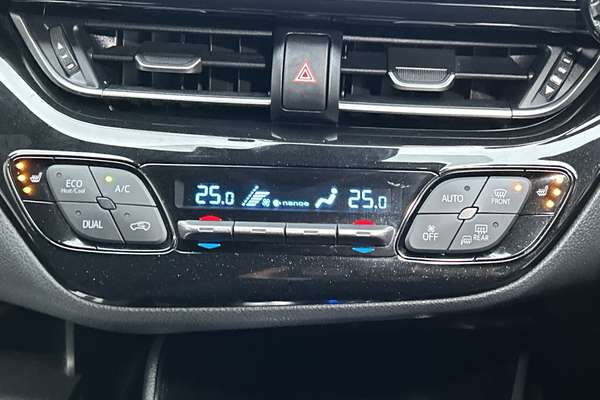 2018 Toyota C-HR Koba NGX50R thumb-16