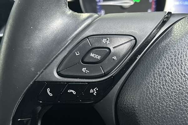2018 Toyota C-HR Koba NGX50R thumb-17