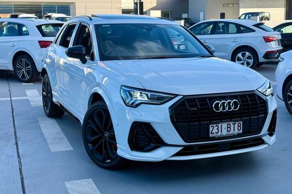 2021 Audi Q3 40 TFSI S line F3