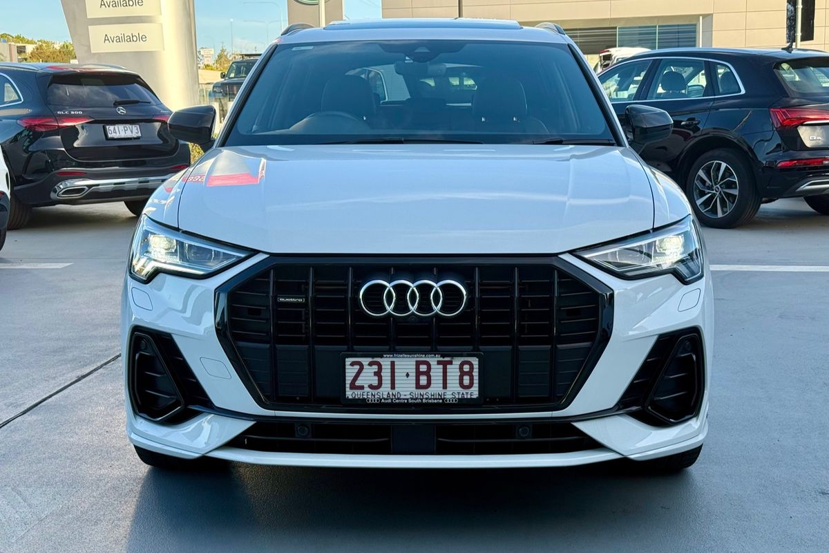 2021 Audi Q3 40 TFSI S line F3