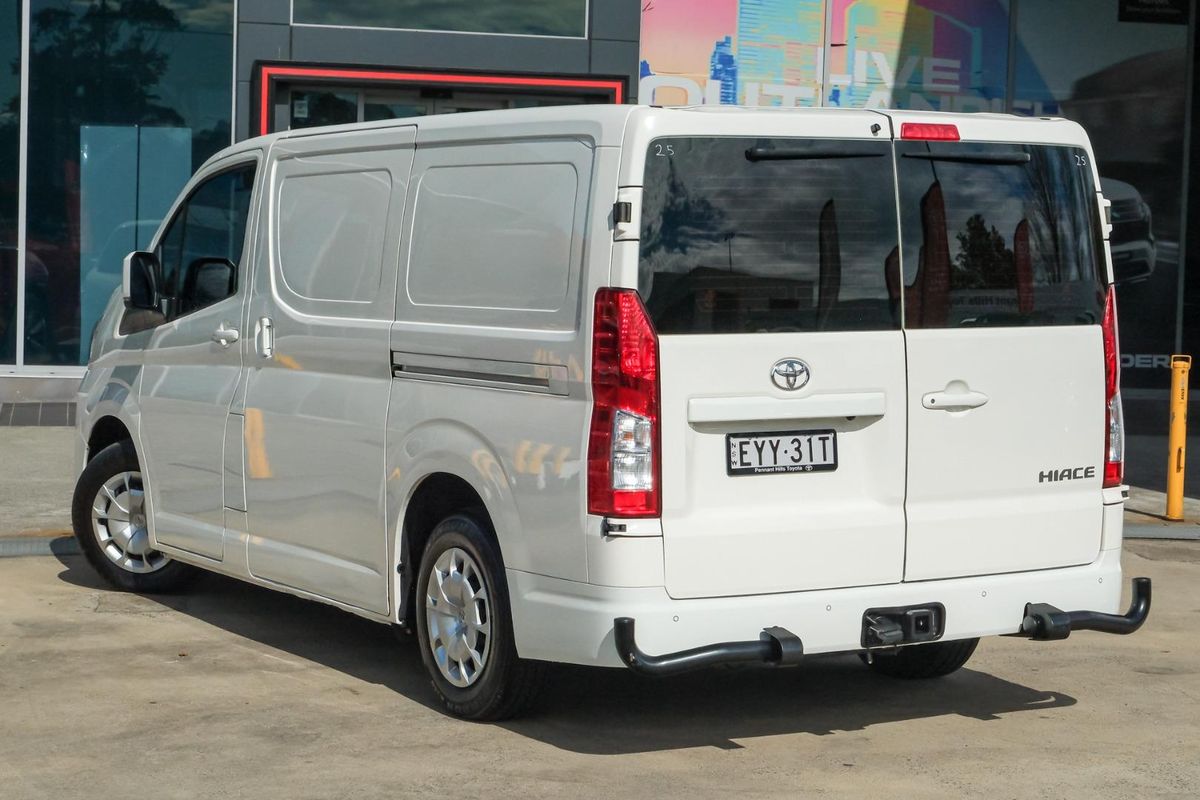 2023 Toyota Hiace GDH300R LWB