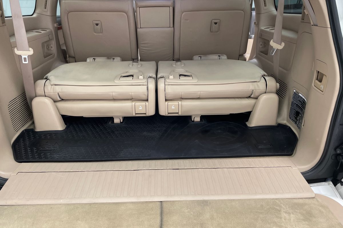 2013 Toyota Landcruiser Sahara VDJ200R