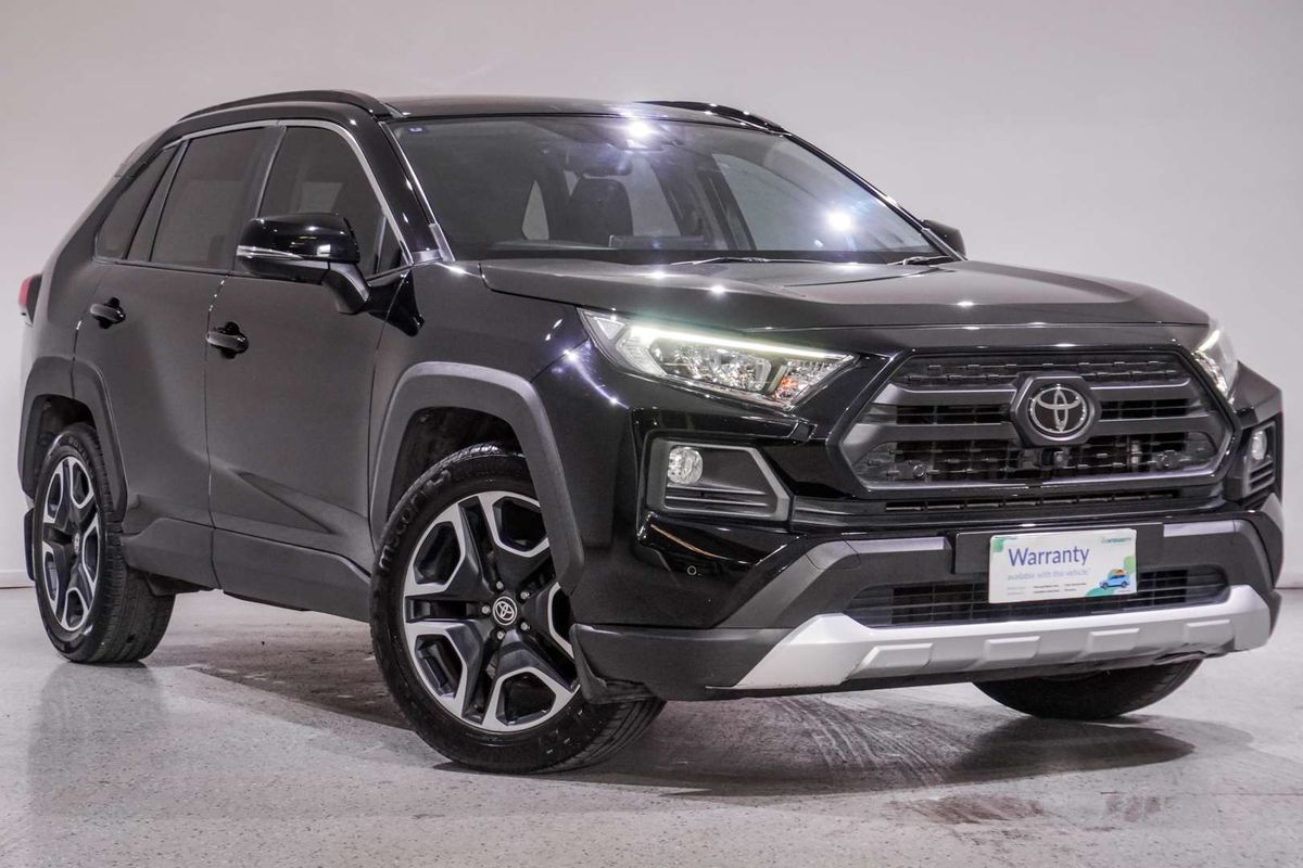 2020 Toyota RAV4 Edge AXAA54R