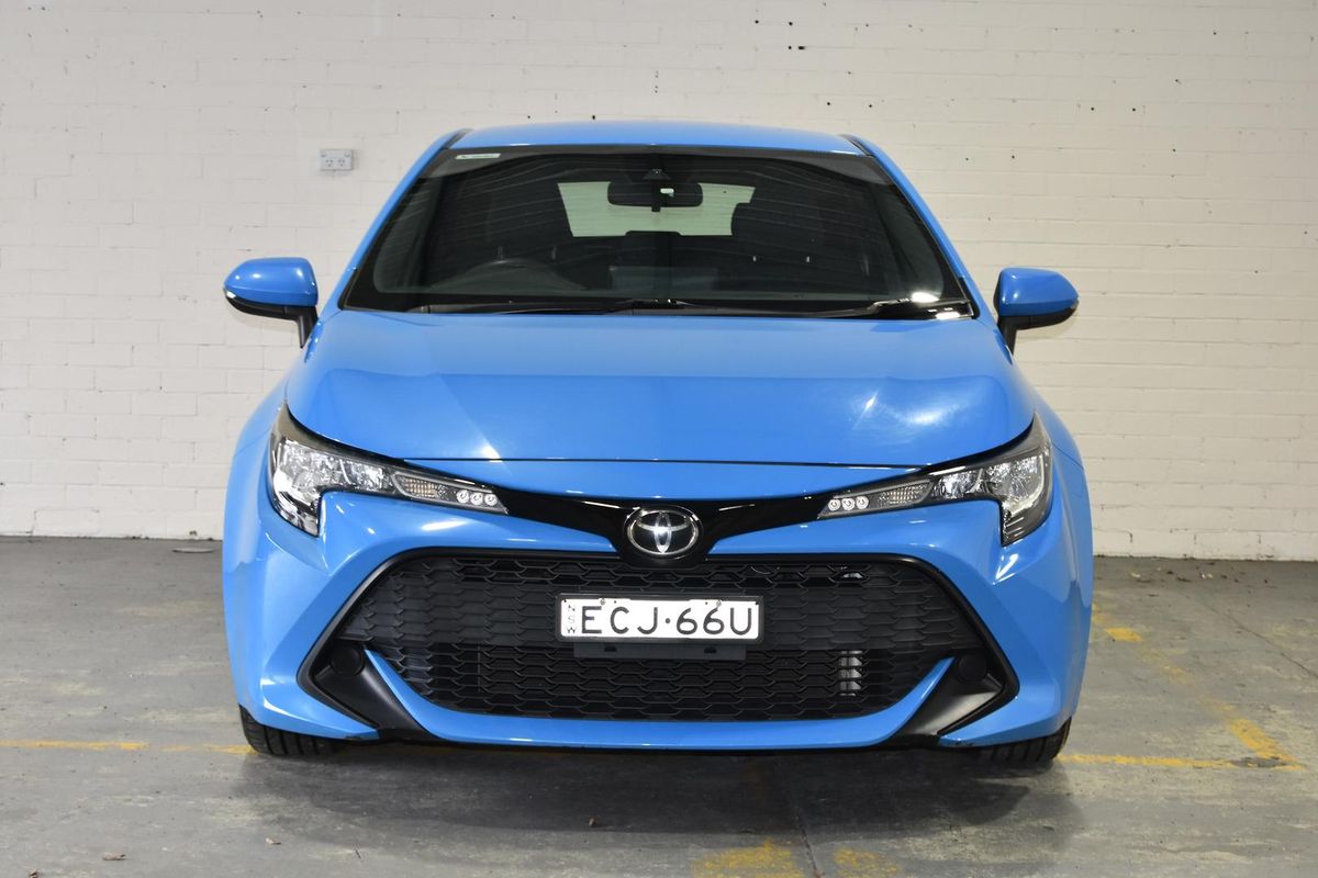 2018 Toyota Corolla Ascent Sport MZEA12R