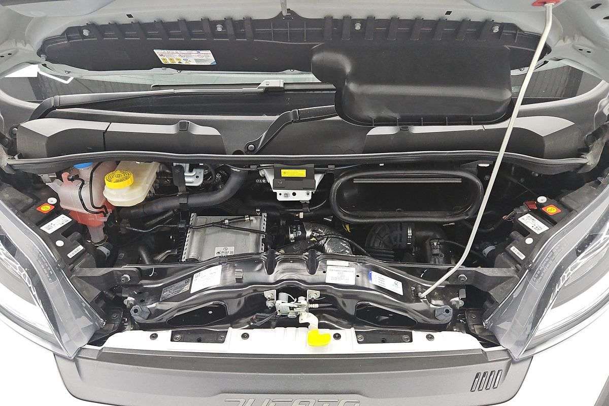 2026 Fiat Ducato Series 2 LWB Mid Roof image 10