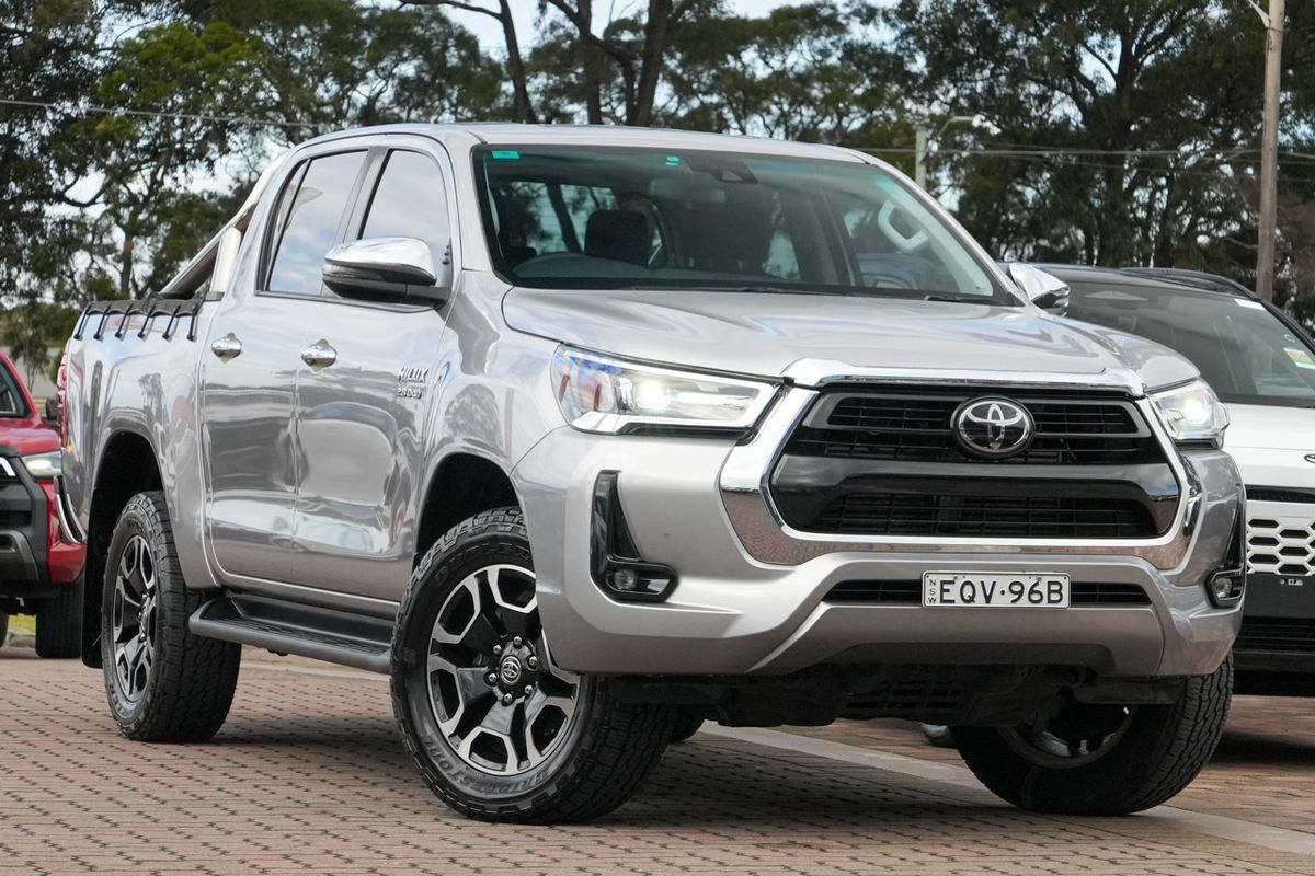 2022 Toyota Hilux SR5 GUN126R 4X4