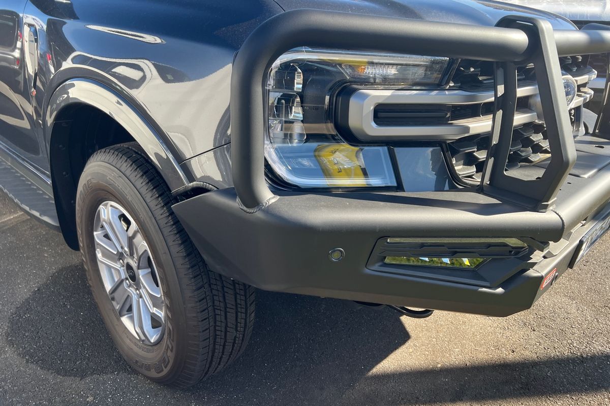 2025 Ford Everest Ambiente 2.0L