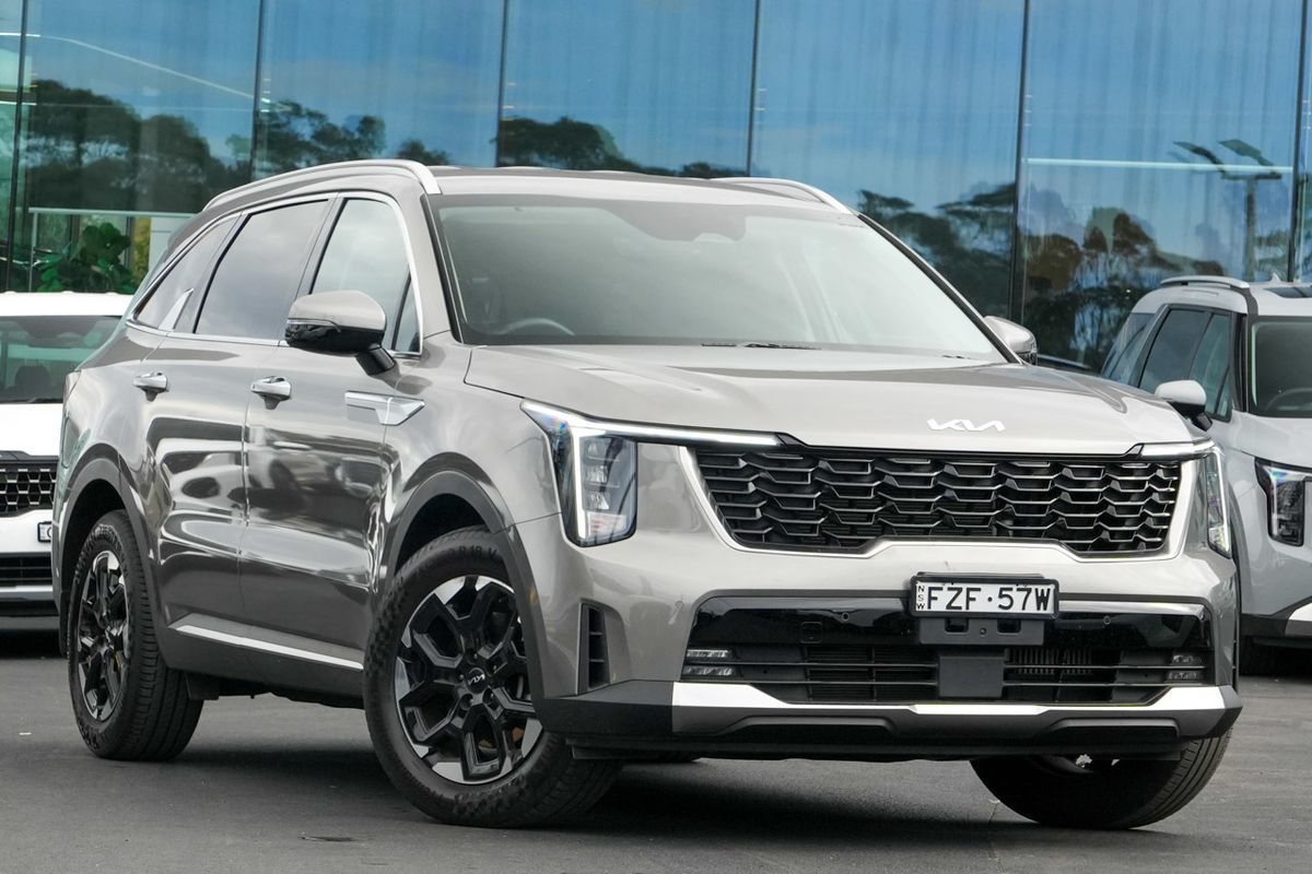 2025 Kia Sorento Sport MQ4 PE