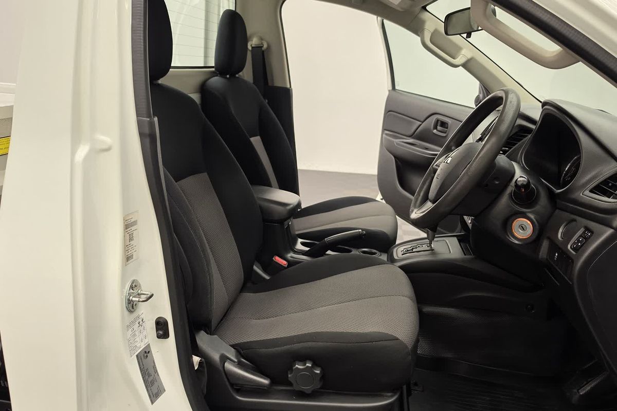 2022 Mitsubishi Triton GLX MR Rear Wheel Drive