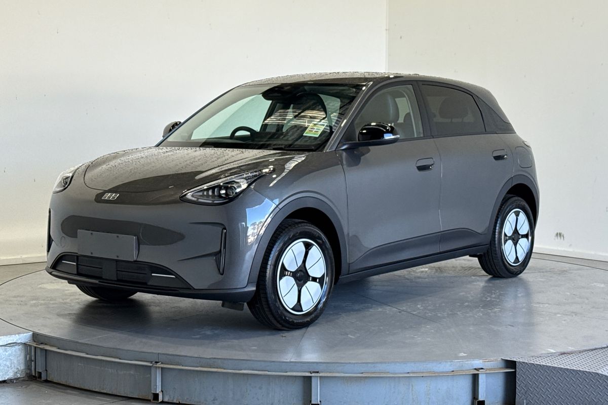 2026 Geely EX2 Complete E22H