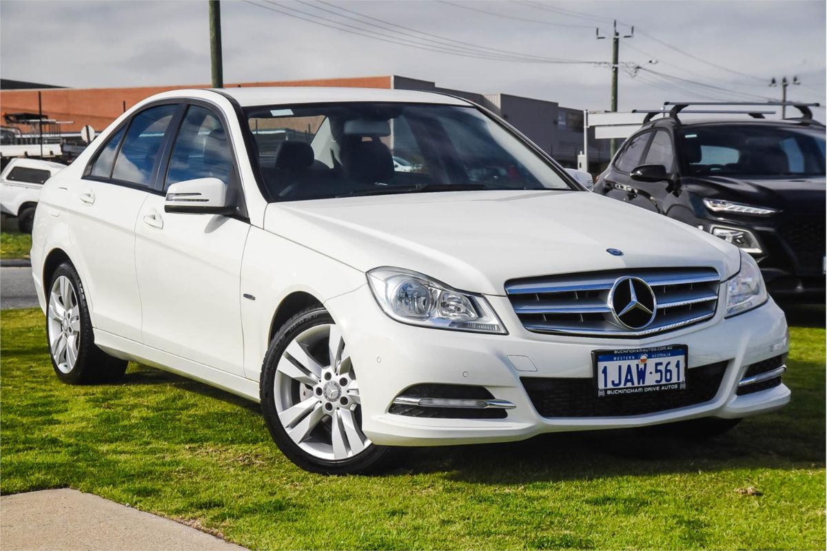 2012 Mercedes-Benz C-Class C200 BlueEFFICIENCY W204