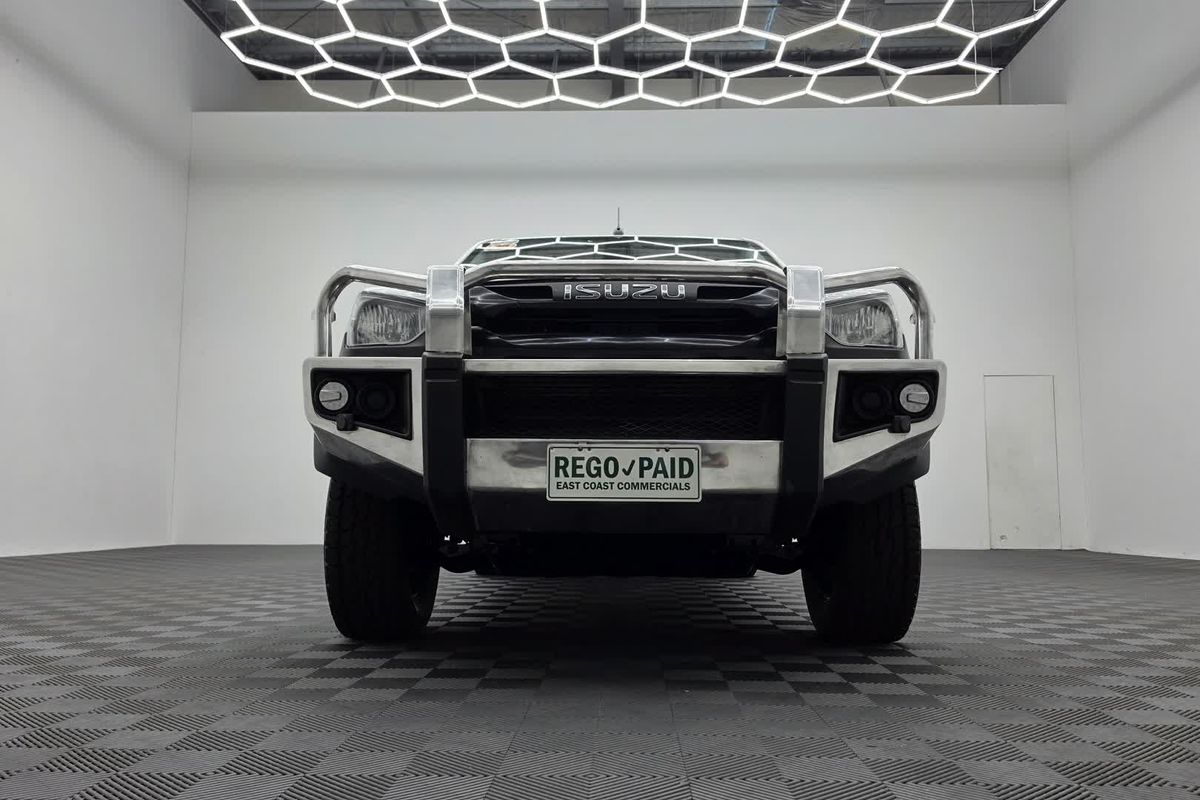 2022 Isuzu D-MAX SX 4X4 image 3